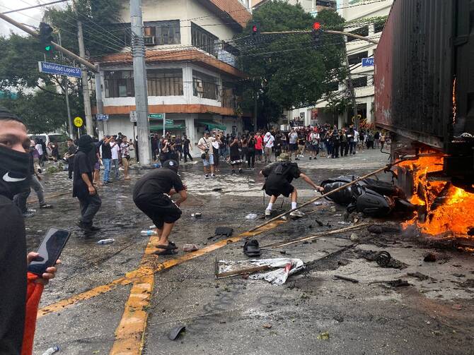 Arrest tally grows after Philippine anti corruption protest clashes