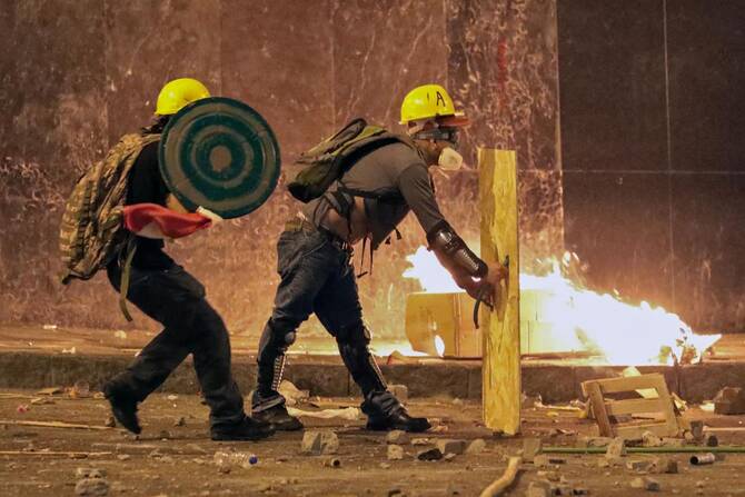 Dozens injured in Peru anti-crime protest after president impeachment