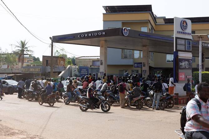 Mali closes schools due to fuel scarcity as militants enforce blockade