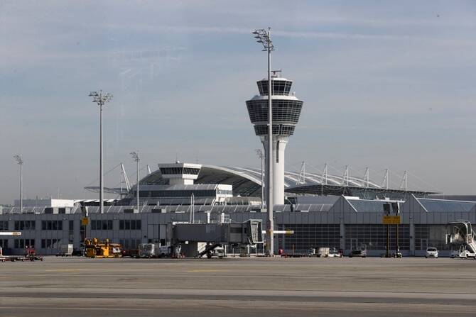 Munich airport halts flights after drone sightings