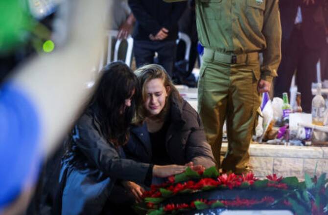 Israeli intelligence shared with US claims Hamas has access to more bodies, Axios reports