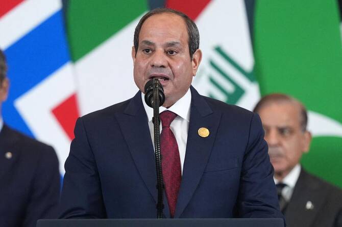Egyptian president: Trump’s Middle East proposal ‘last chance’ for peace