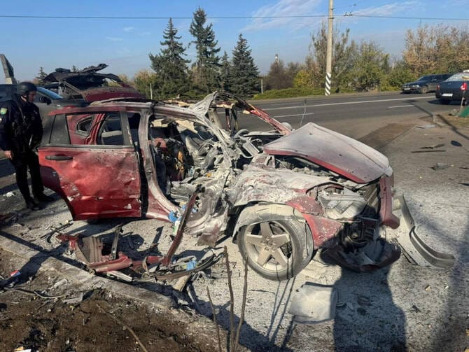 Russian drone kills two Ukrainian journalists, Zalenskiy condemns Russia