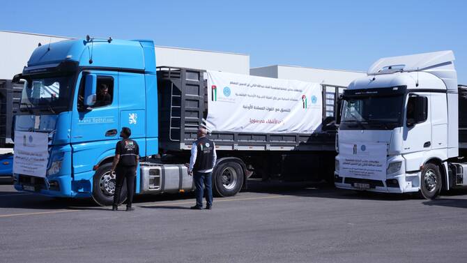 Jordan sends aid convoy to southern Syria