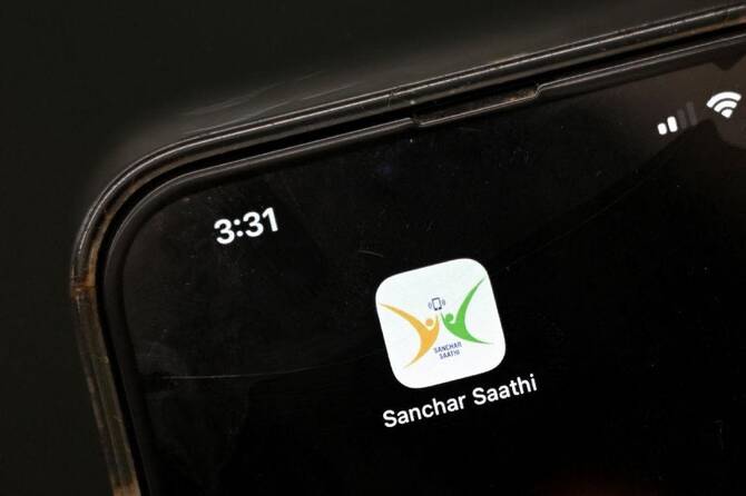 India’s Congress seeks parliament debate on state-run app for smartphones