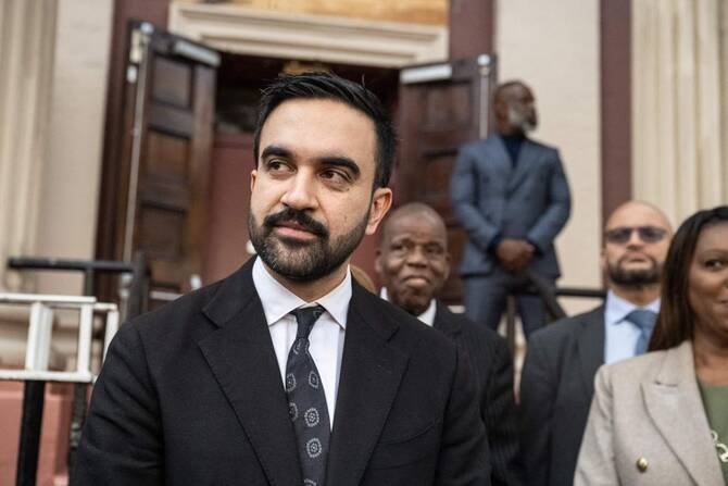 Zohran Mamdani tells immigrant New Yorkers about their right not to comply with ICE