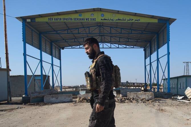 Syrian Democratic ​Forces withdraws from east of Aleppo