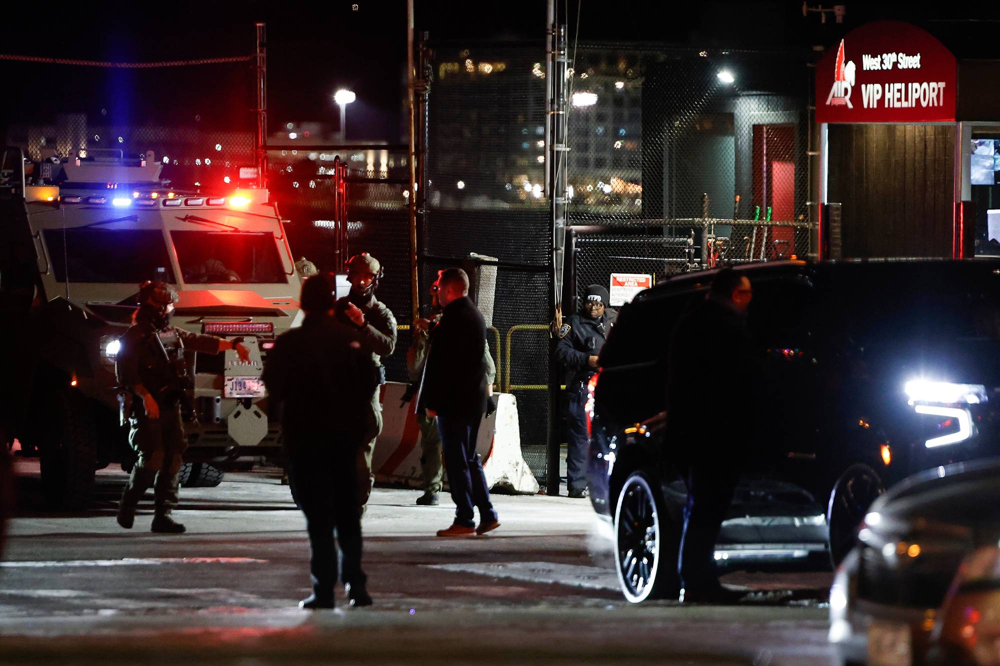 Military remains loyal after Maduro ouster, Venezuelan exiles say