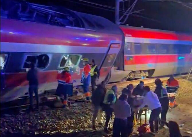 Toll in Spain train collision rises to at least 39 dead as rescue efforts continue