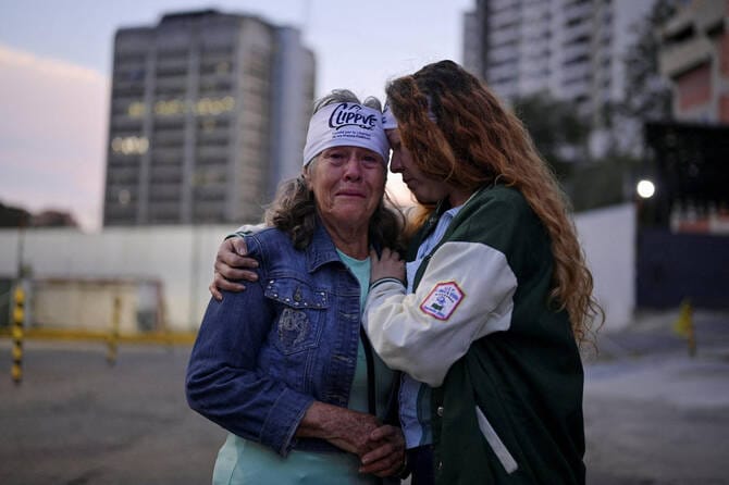 Spain says Venezuela freed three more Spanish prisoners