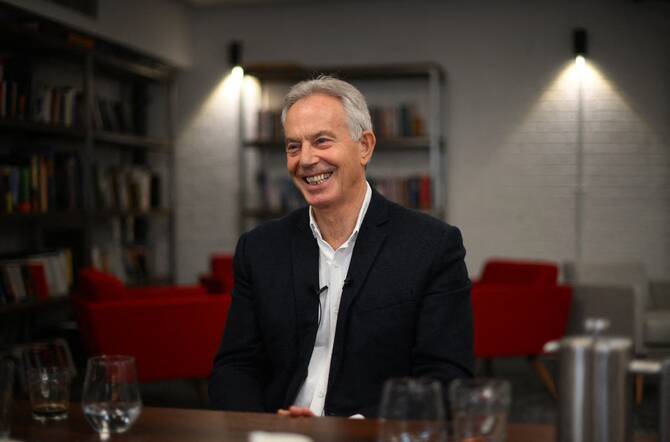 Trump taps Tony Blair, US military head for Gaza